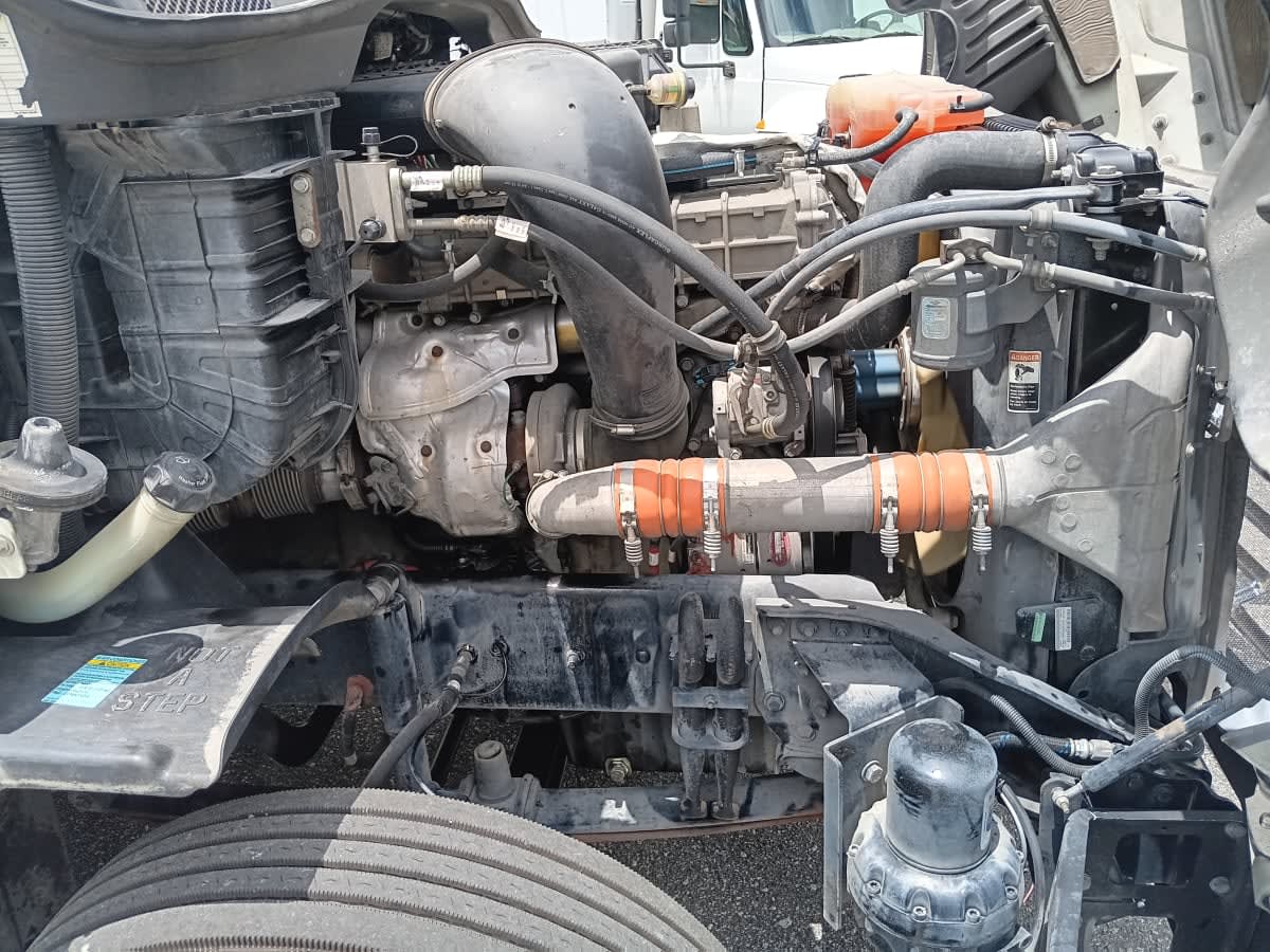 2017 Freightliner CASCADIA 125 678810