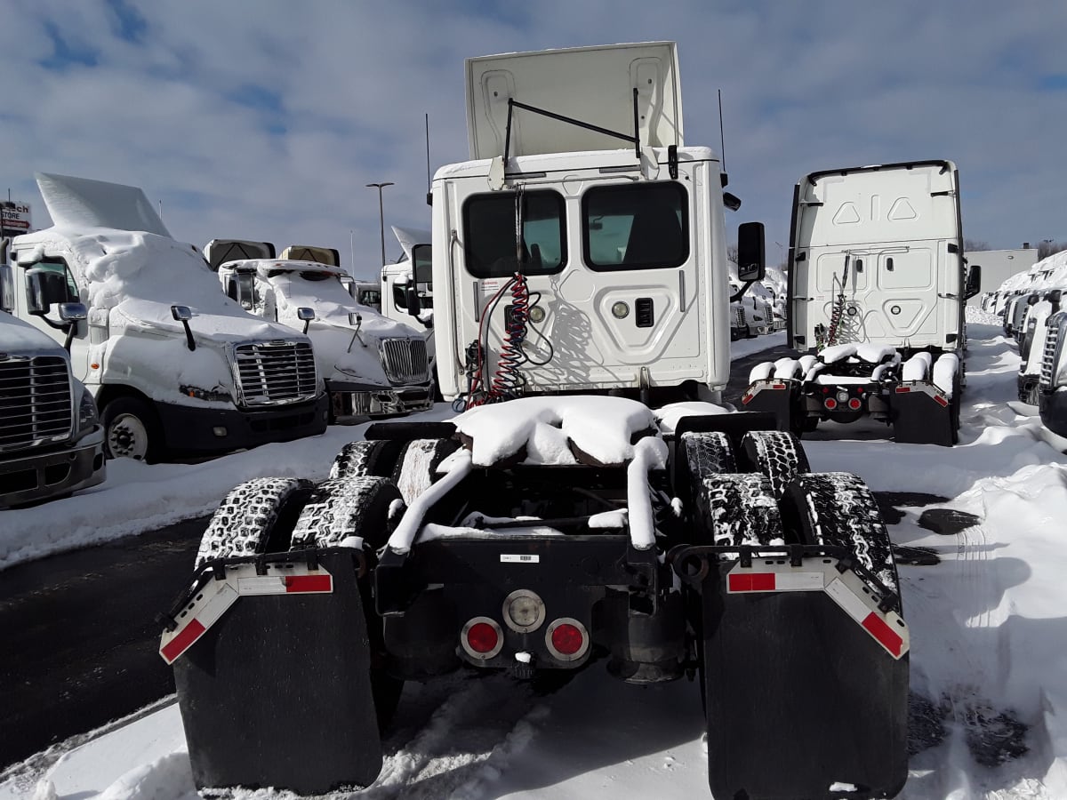 2017 Freightliner/Mercedes CASCADIA 125 678811