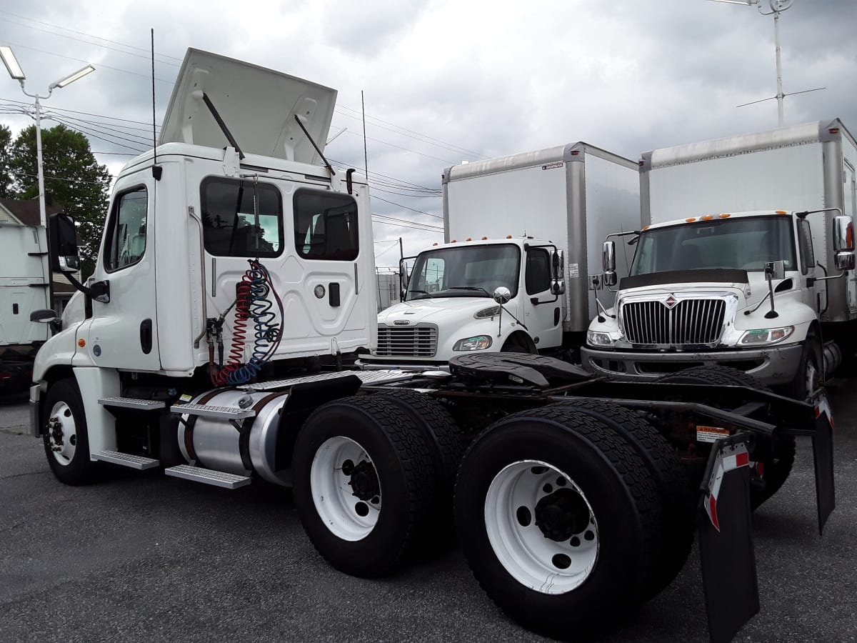 2017 Freightliner/Mercedes CASCADIA 125 678834