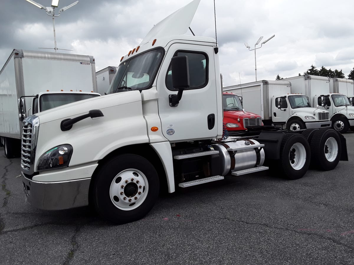 2017 Freightliner/Mercedes CASCADIA 125 678834