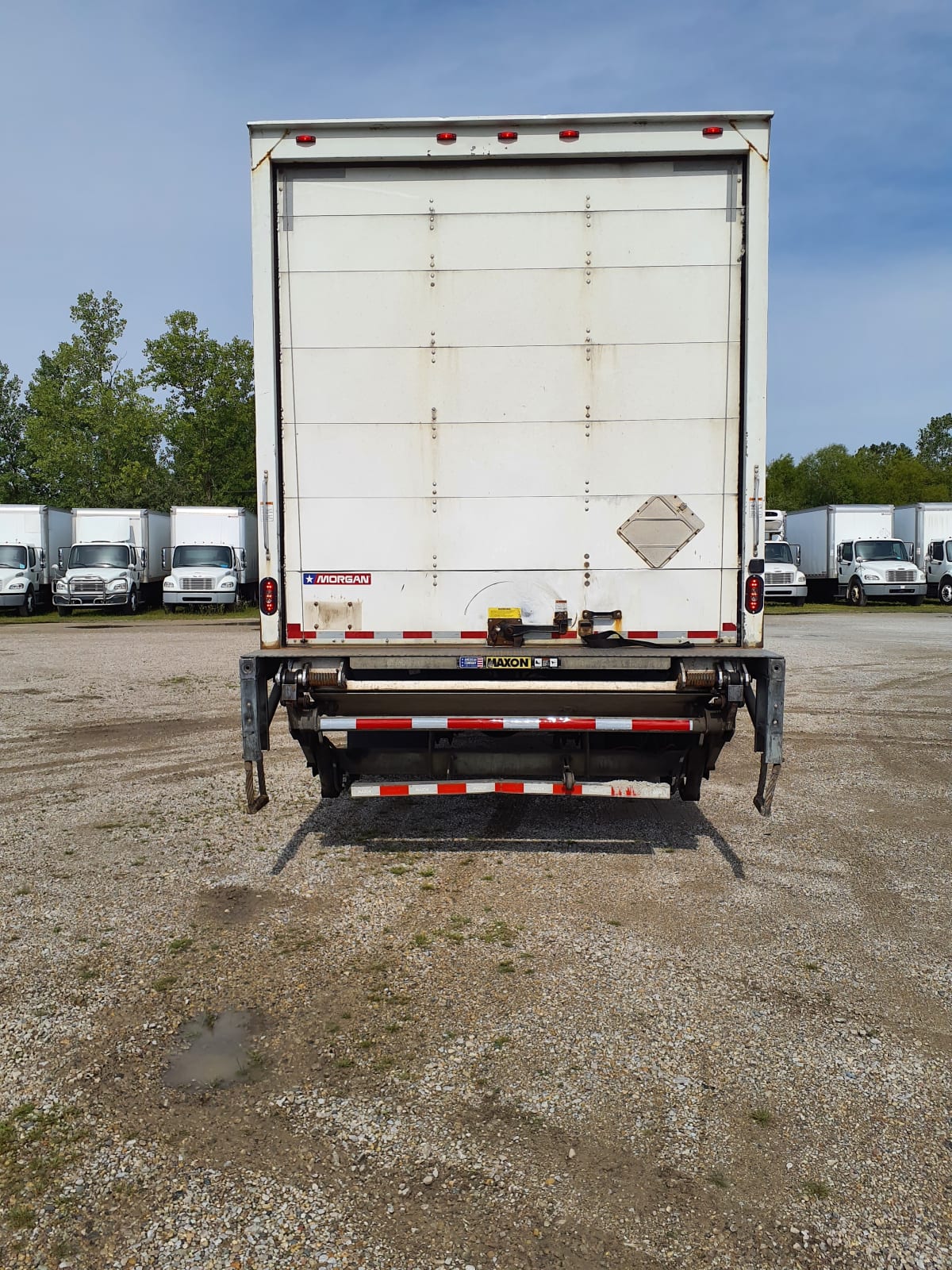 2017 Freightliner/Mercedes M2 106 678838