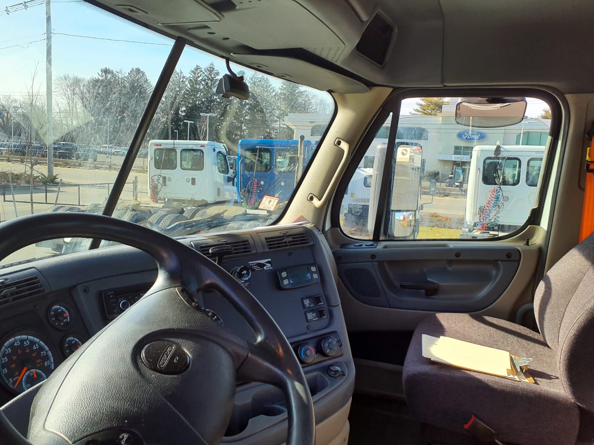 2017 Freightliner/Mercedes CASCADIA 125 678848