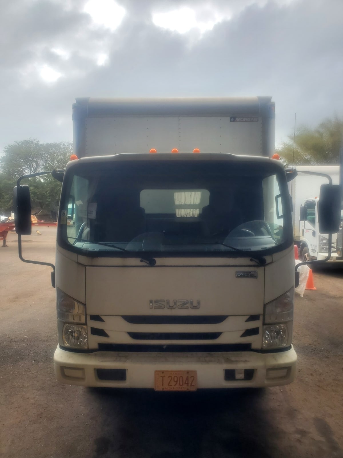 2017 Isuzu NPR 678855