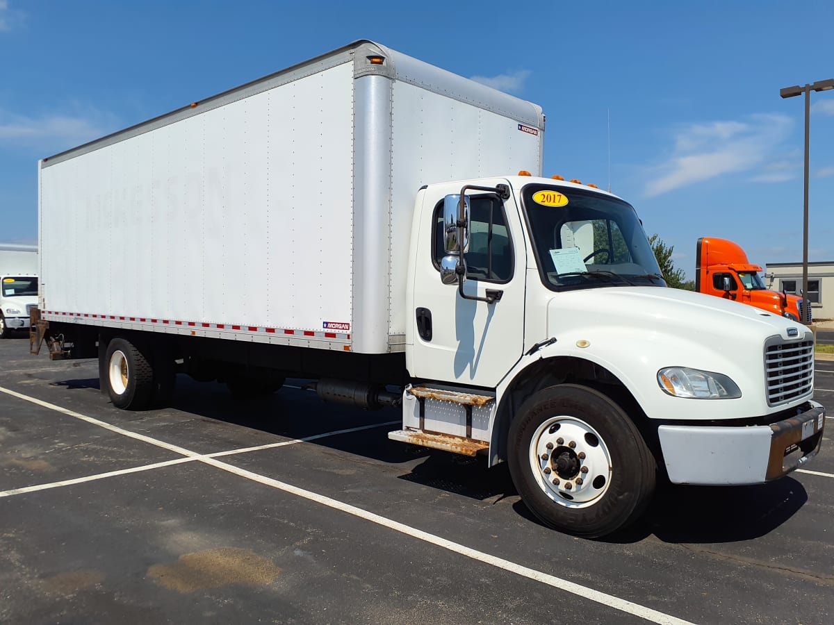 2017 Freightliner/Mercedes M2 106 678869