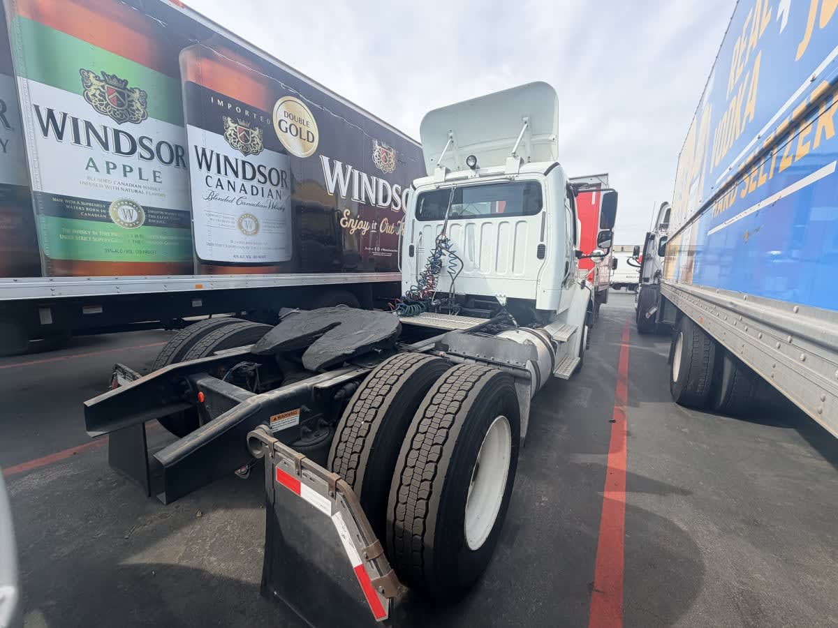 2017 Freightliner M2 112 - image 6