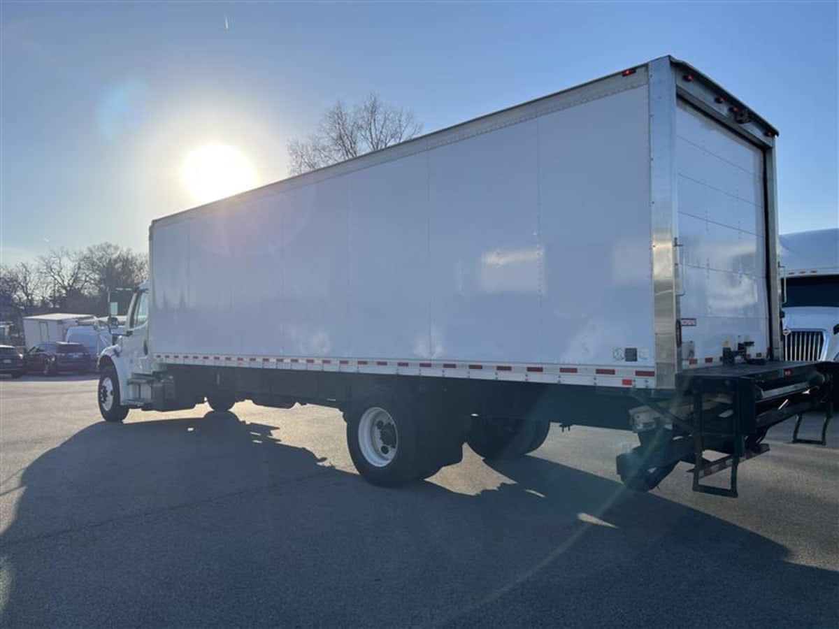 2017 Freightliner/Mercedes M2 106 678969