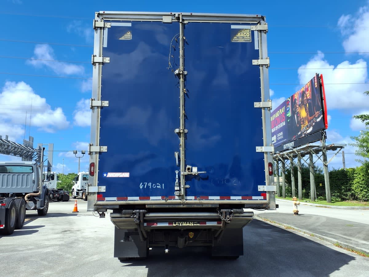 2017 Freightliner/Mercedes CASCADIA 679021