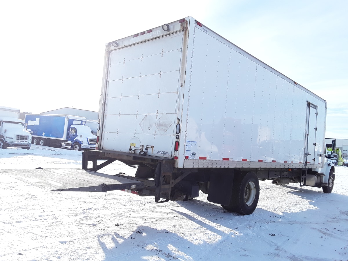 2017 Freightliner/Mercedes M2 106 679080