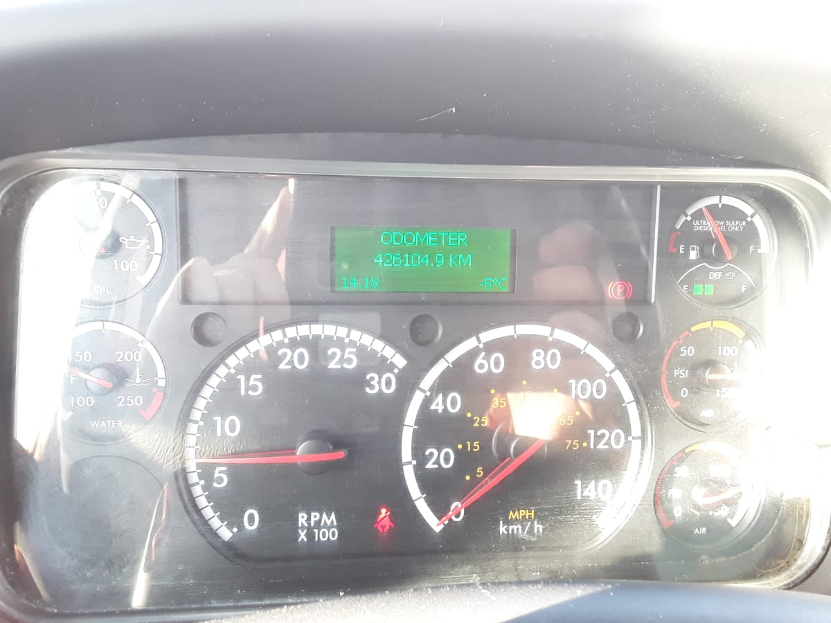 2017 Freightliner/Mercedes M2 106 679081