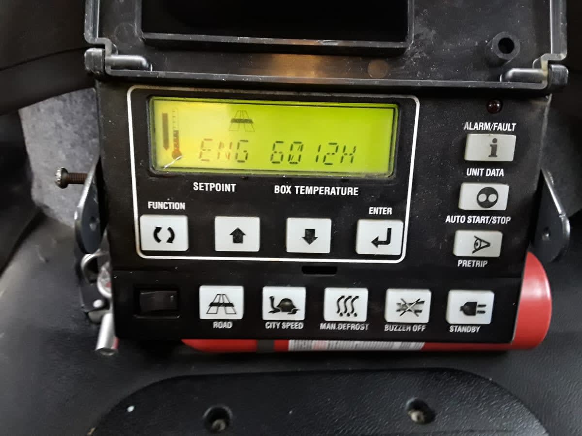 2017 Freightliner/Mercedes M2 106 679094