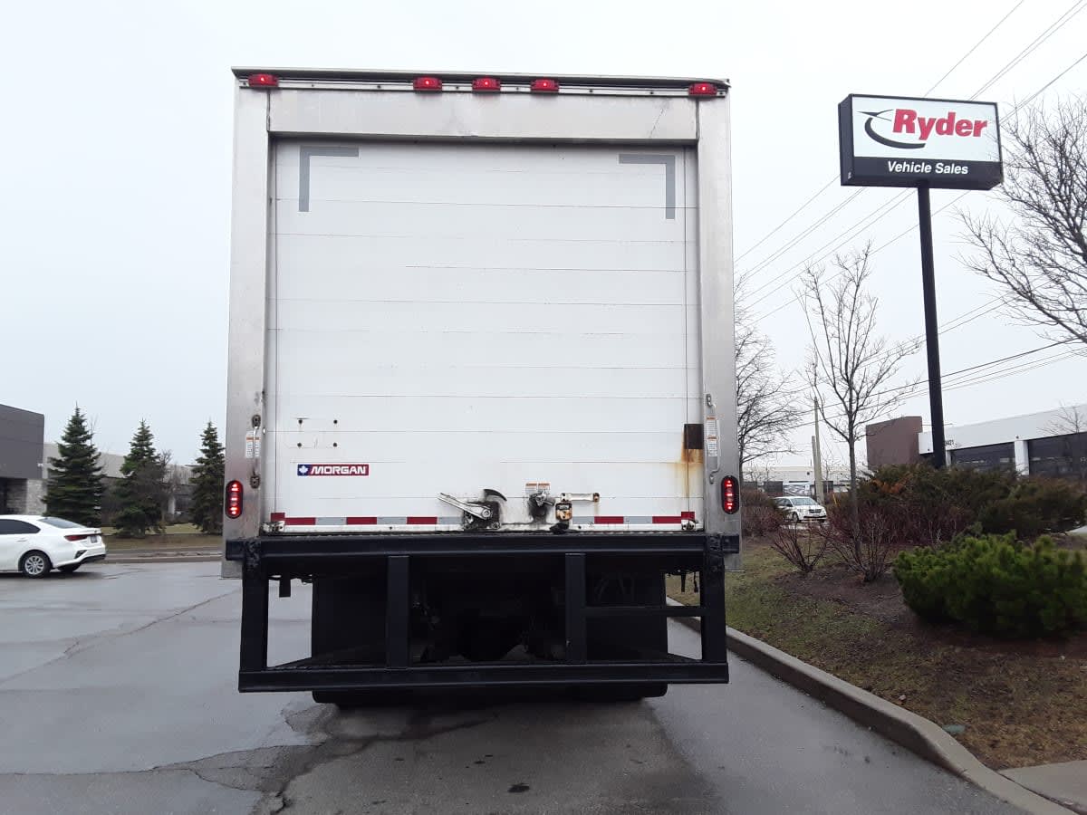 2017 Freightliner/Mercedes M2 106 679094