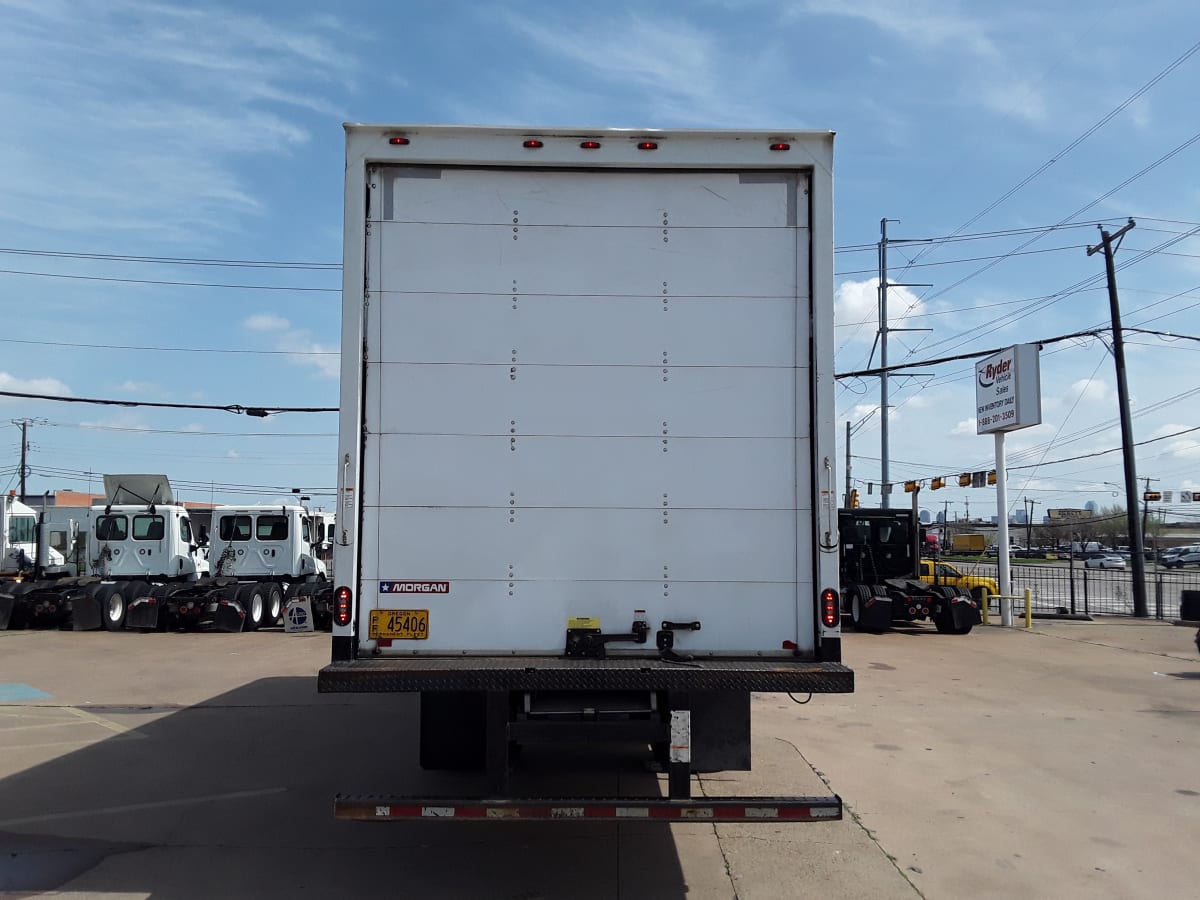 2017 Freightliner/Mercedes M2 106 679358