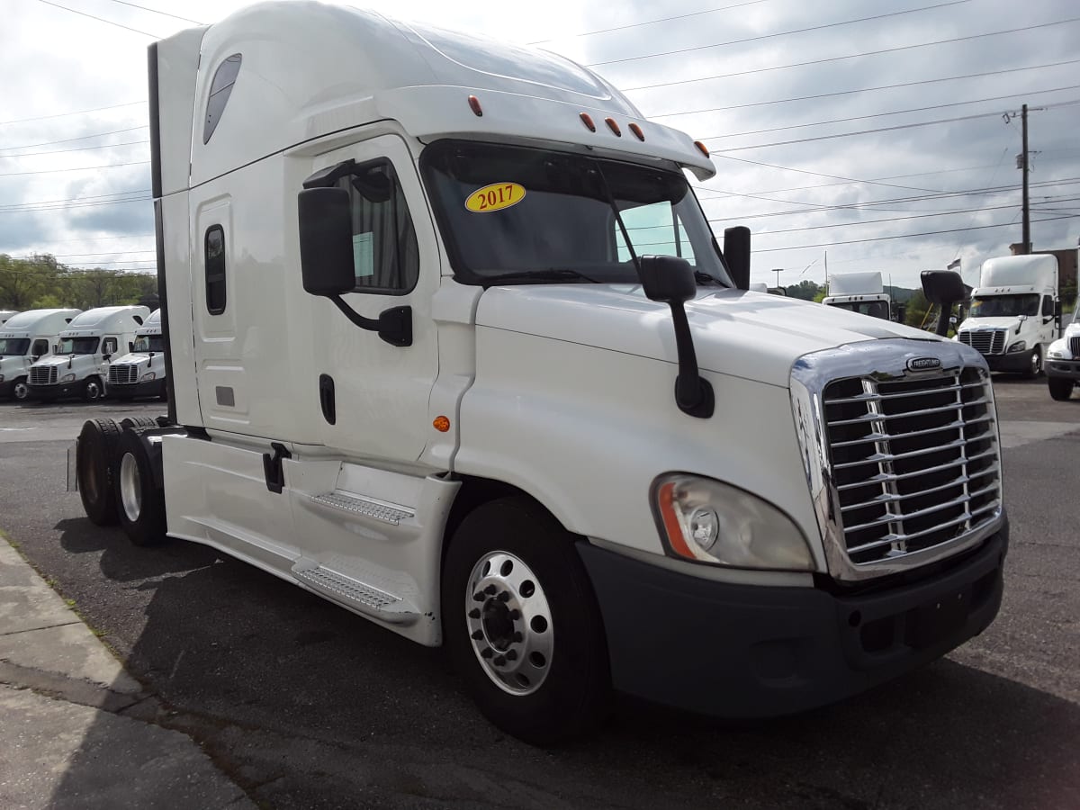 2017 Freightliner/Mercedes CASCADIA 125 679372