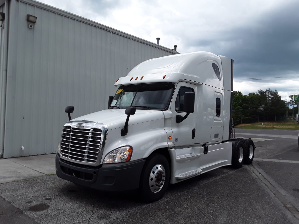 2017 Freightliner/Mercedes CASCADIA 125 679373