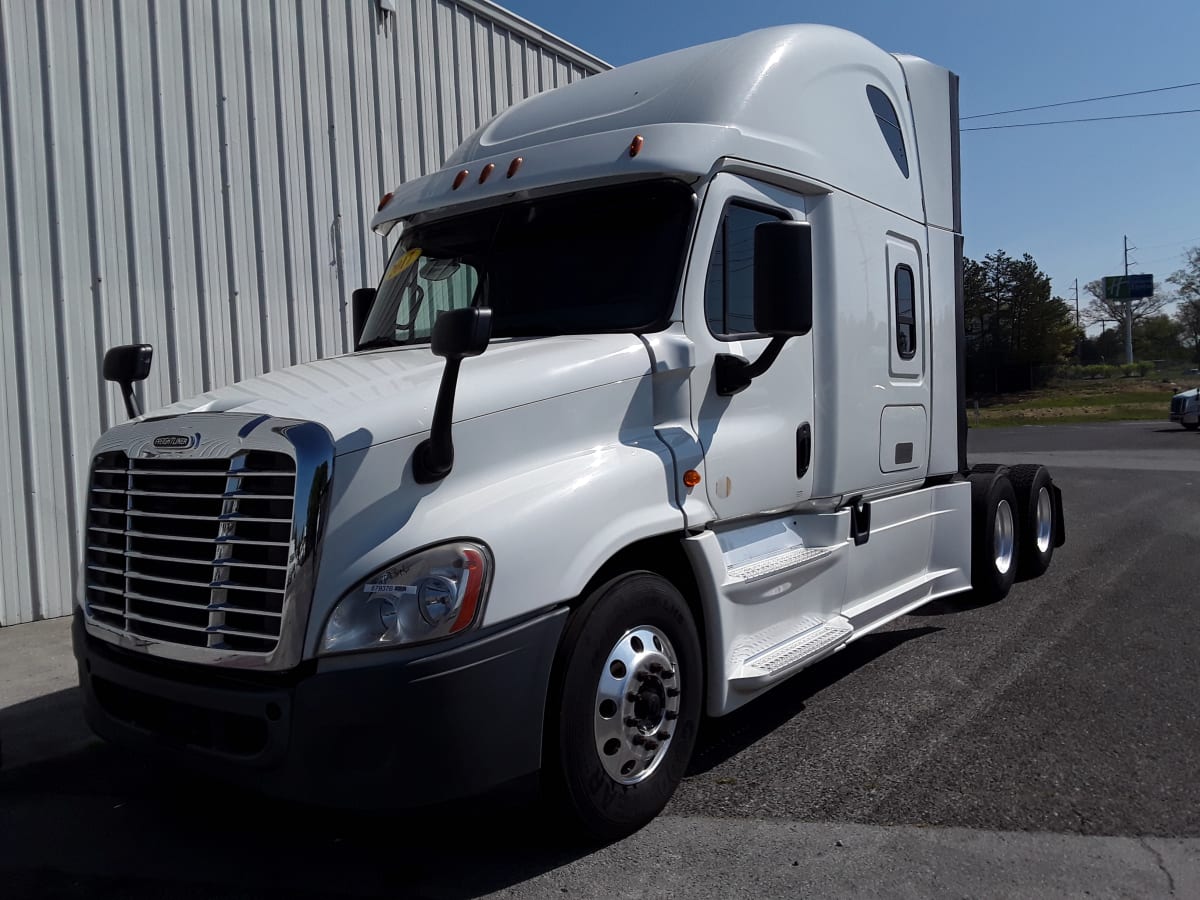 2017 Freightliner/Mercedes CASCADIA 125 679376