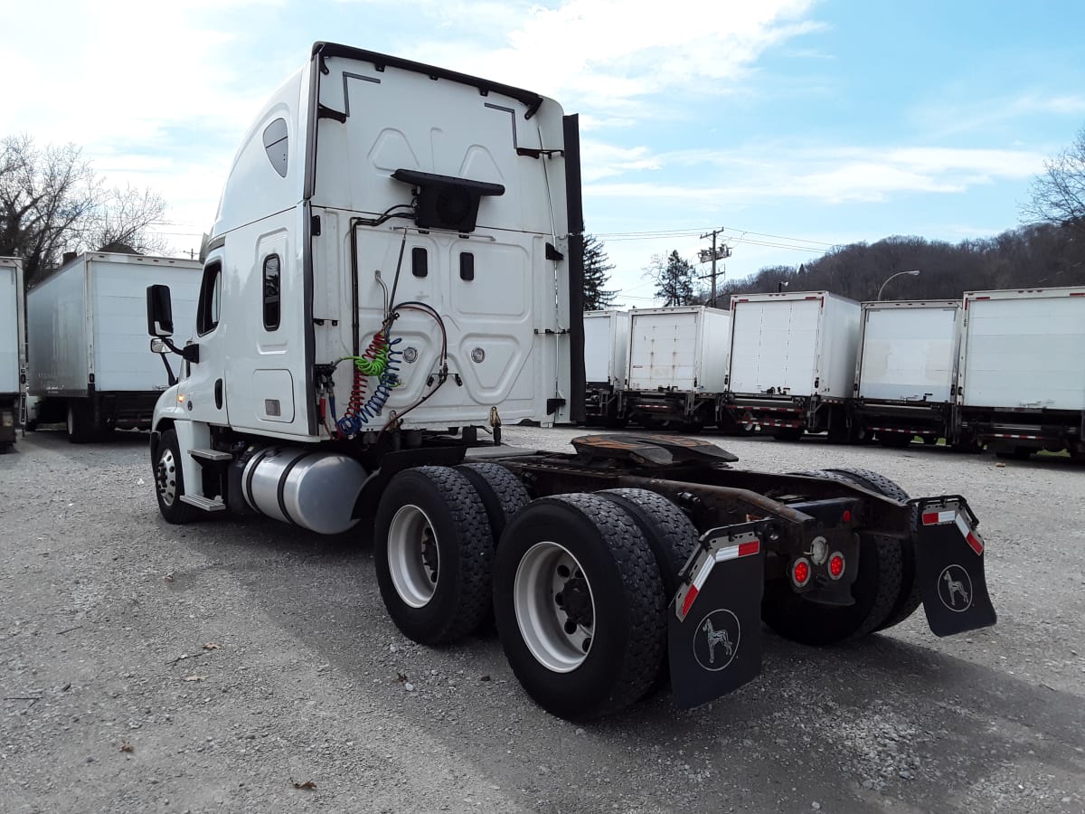 2017 Freightliner/Mercedes CASCADIA 125 679436