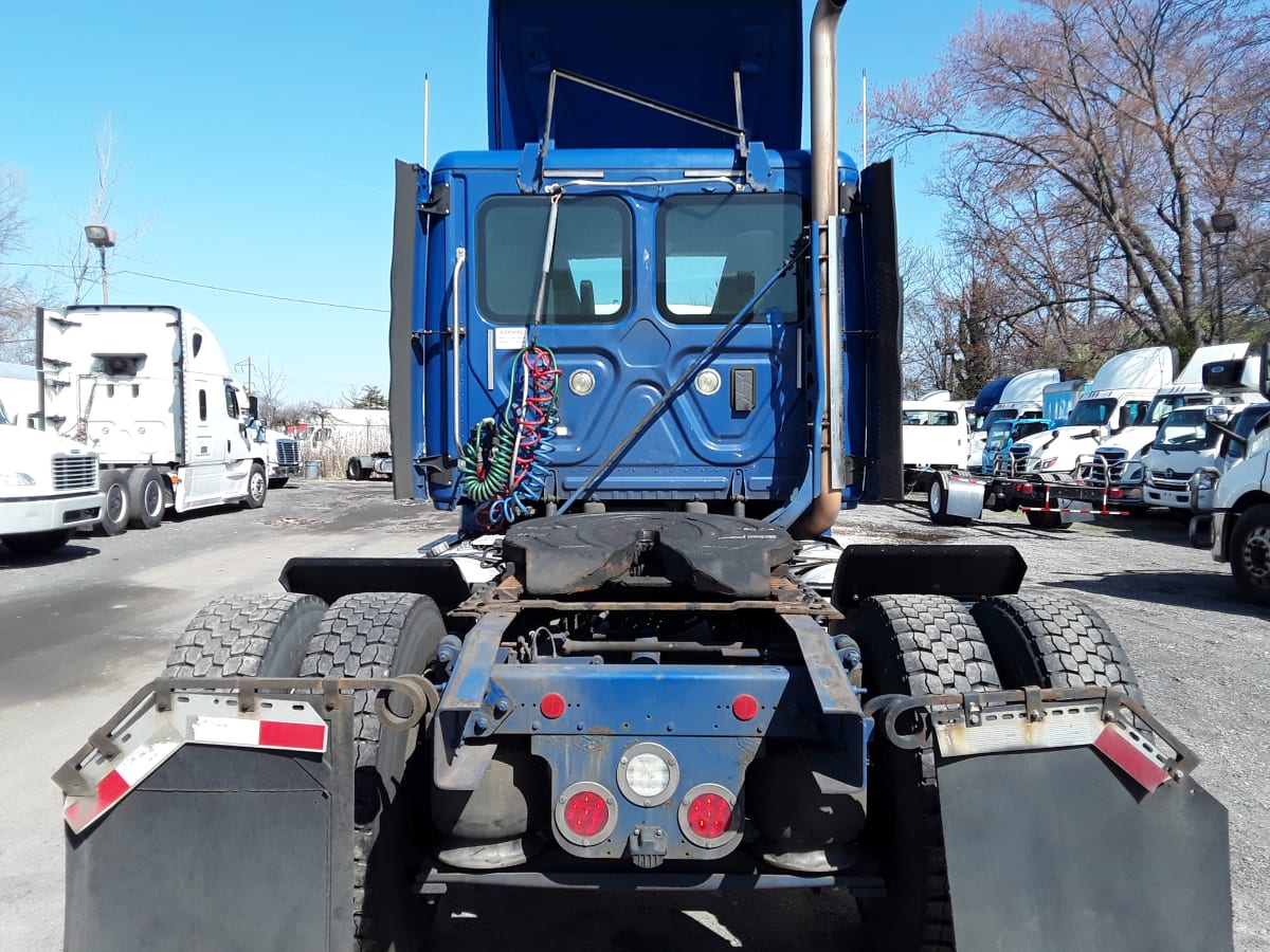 2017 Freightliner/Mercedes CASCADIA 125 679440