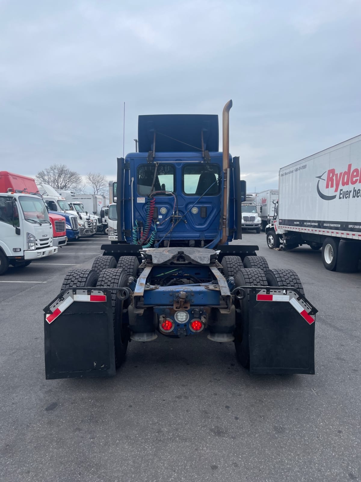 2017 Freightliner/Mercedes CASCADIA 125 679449