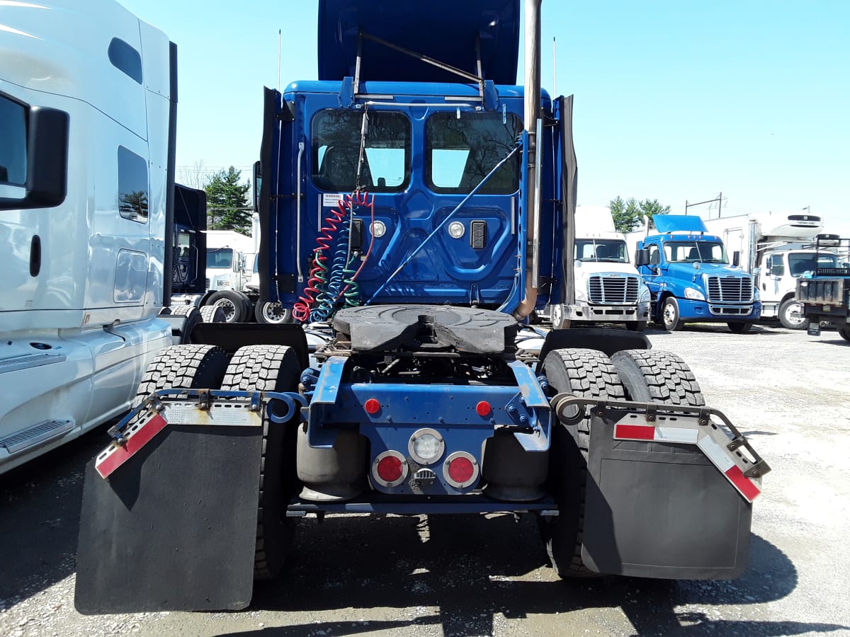 2017 Freightliner/Mercedes CASCADIA 125 679453