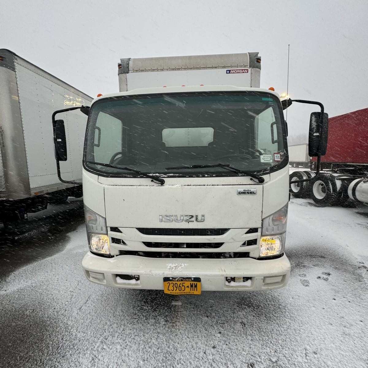 2017 Isuzu NPR 679532