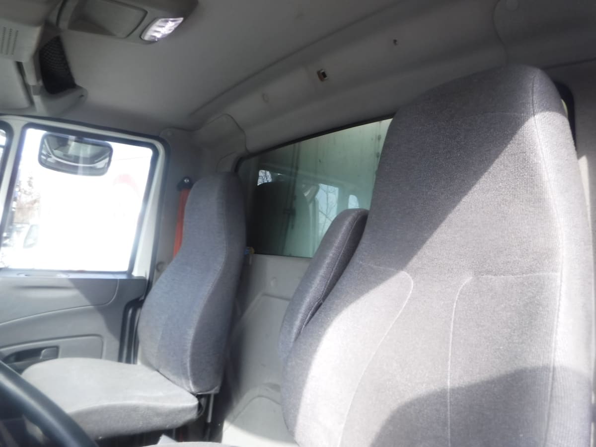 2017 Navistar International 4300 679590