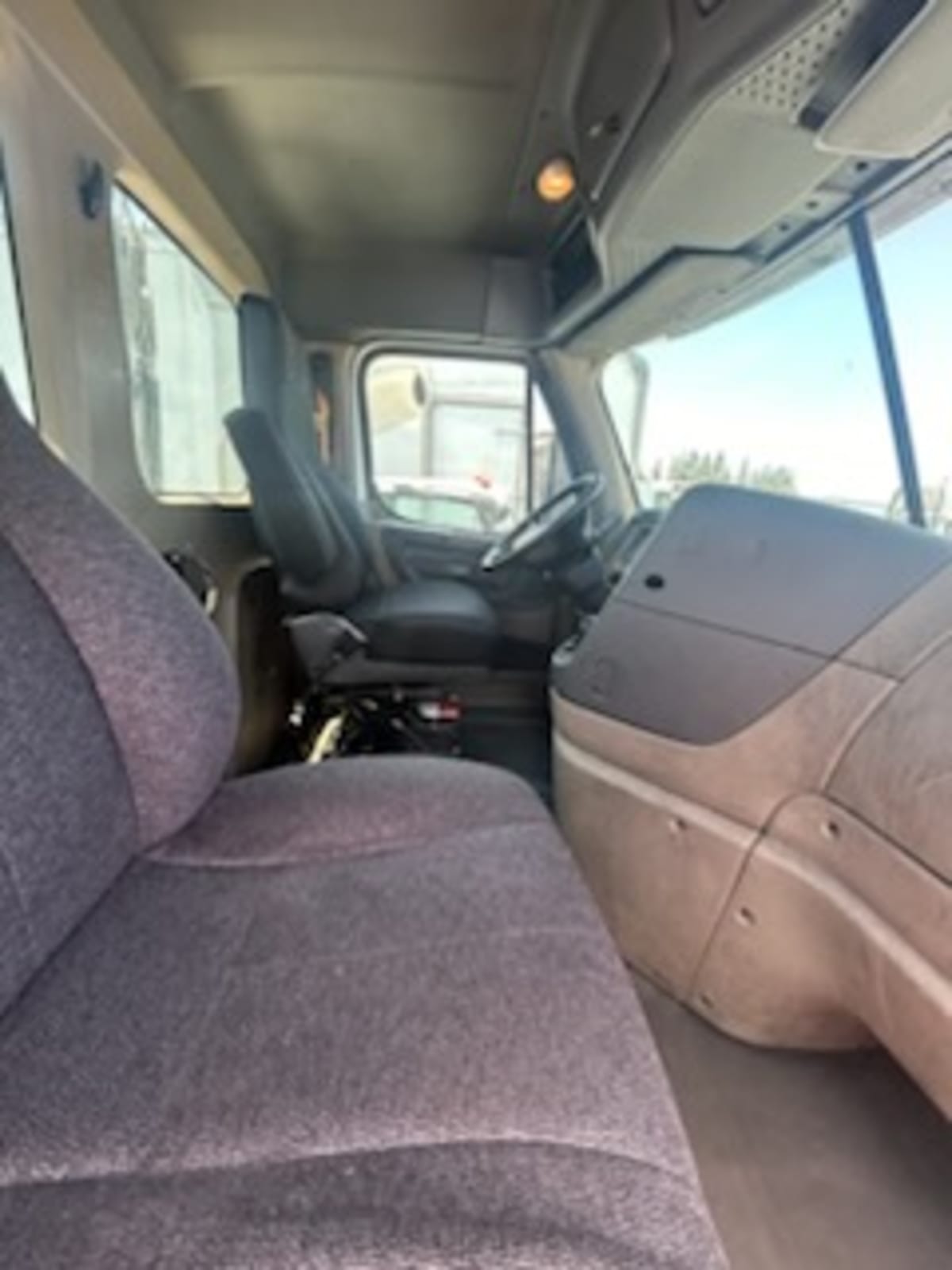 2017 Freightliner/Mercedes CASCADIA 125 679609