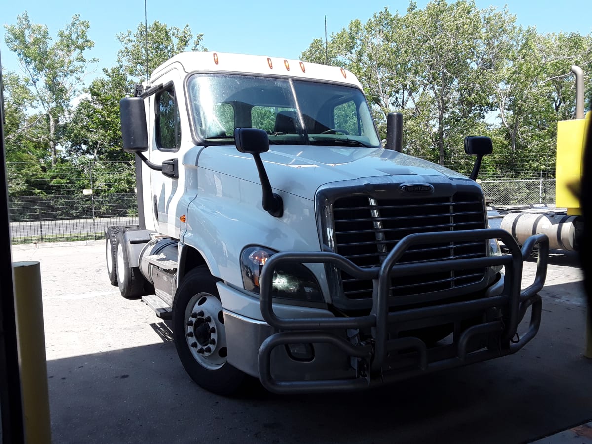 2018 Freightliner/Mercedes CASCADIA 125 679611