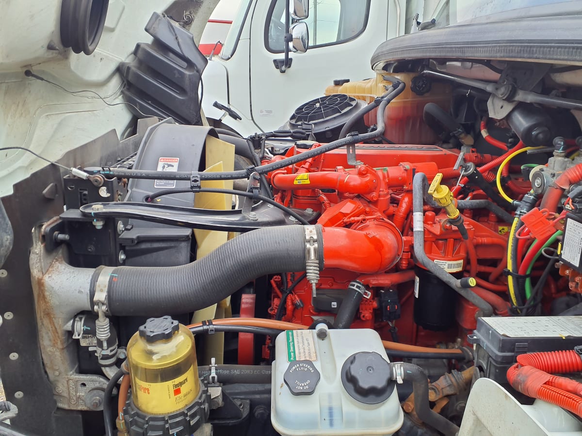 2017 Freightliner/Mercedes M2 106 679627