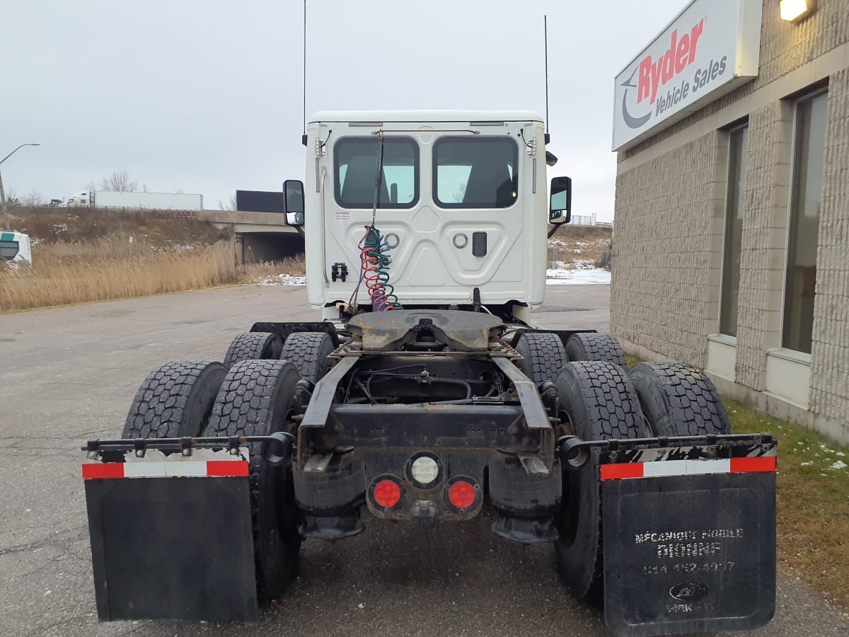 2017 Freightliner/Mercedes CASCADIA 125 679660