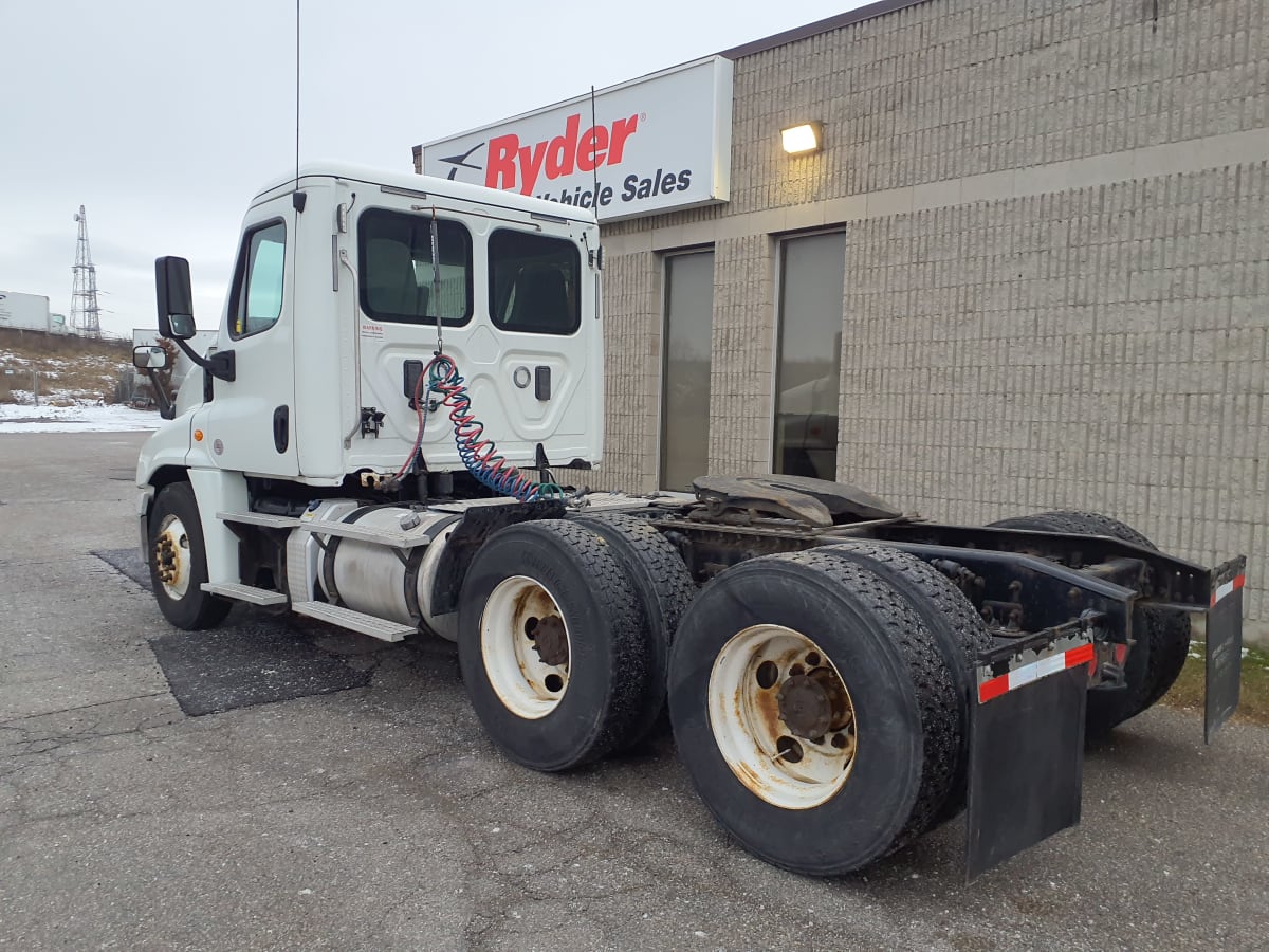 2017 Freightliner/Mercedes CASCADIA 125 679660