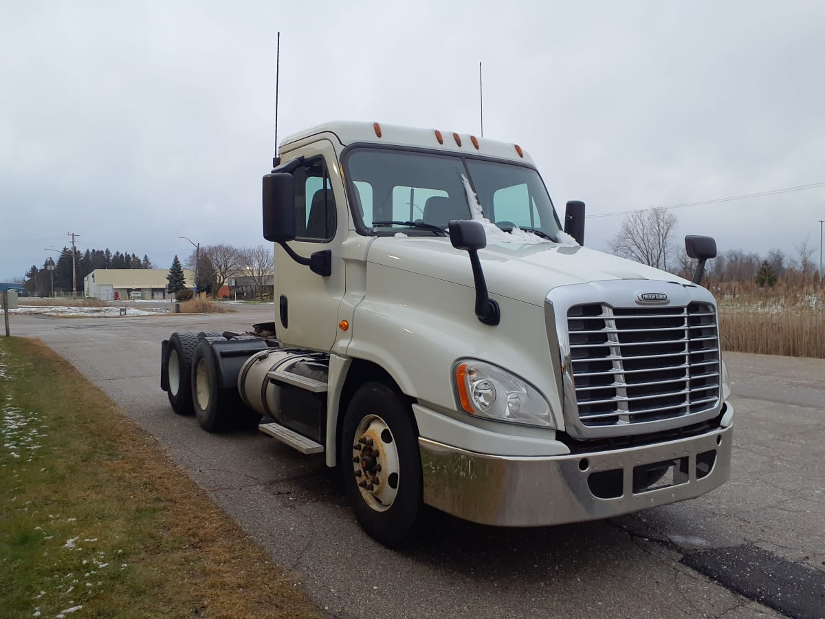 2017 Freightliner/Mercedes CASCADIA 125 679660