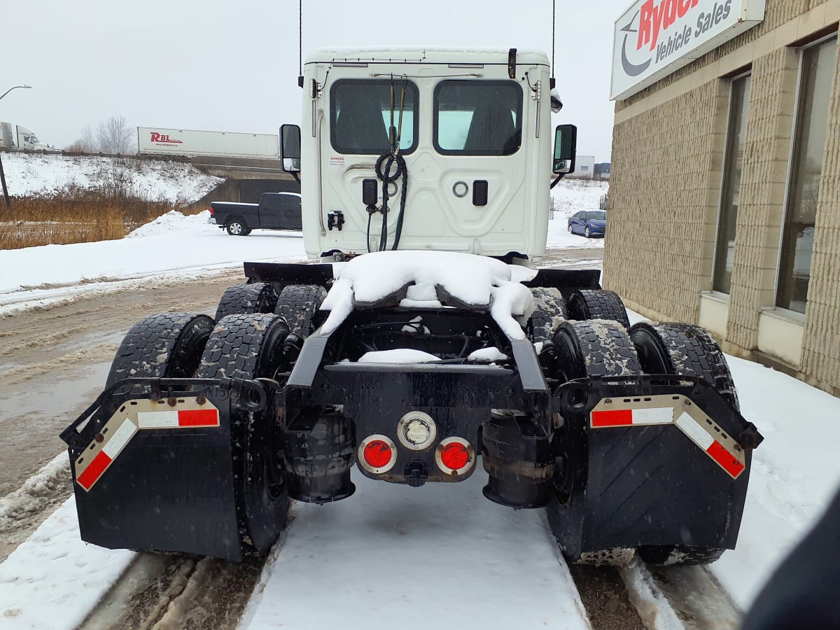 2017 Freightliner/Mercedes CASCADIA 679662