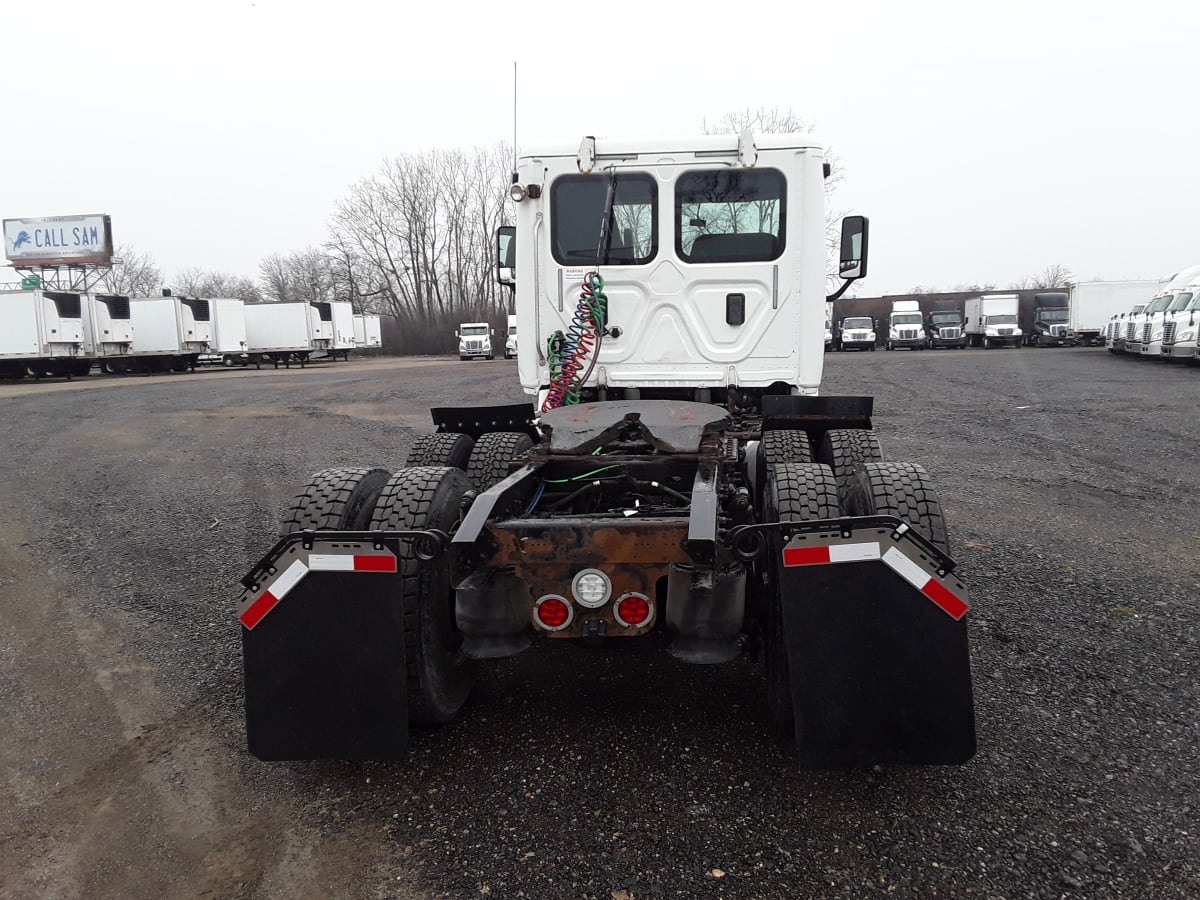 2017 Freightliner/Mercedes CASCADIA 113 679679