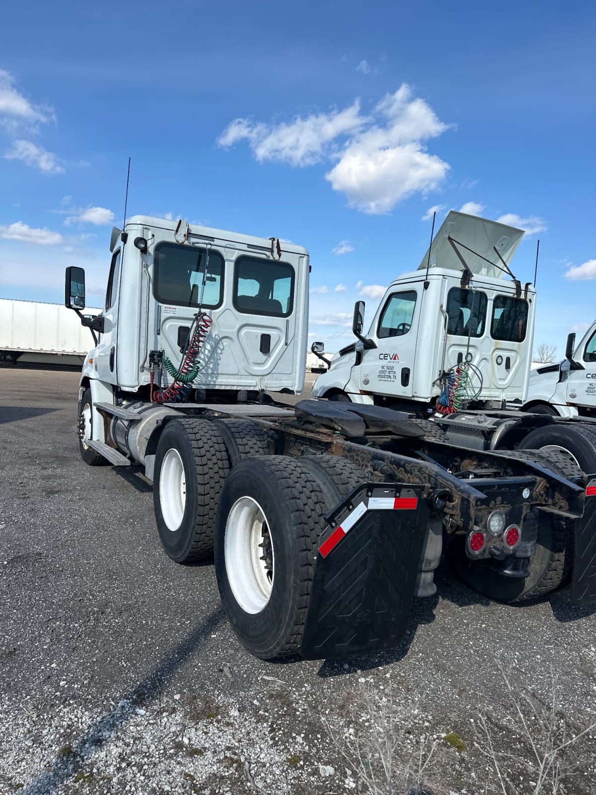 2017 Freightliner/Mercedes CASCADIA 113 679681