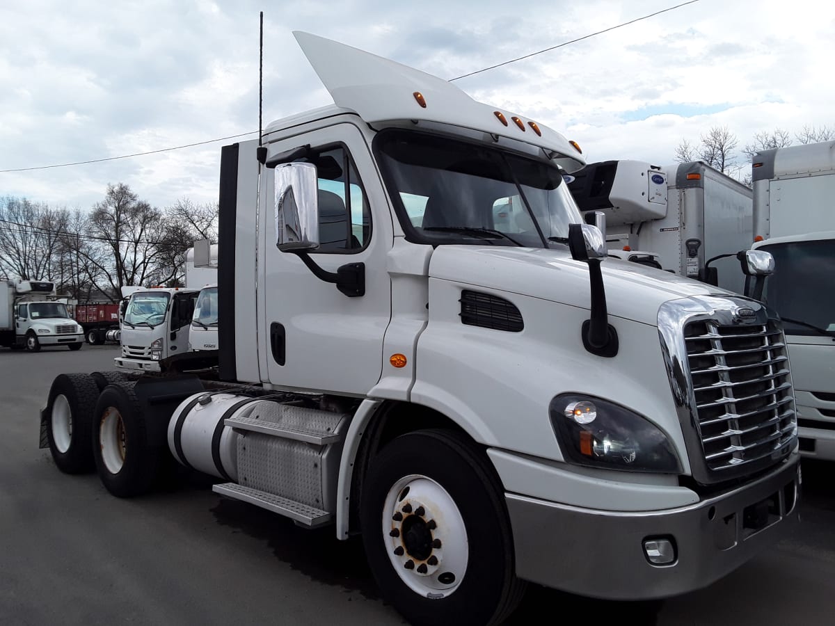 2018 Freightliner/Mercedes CASCADIA 113 679720