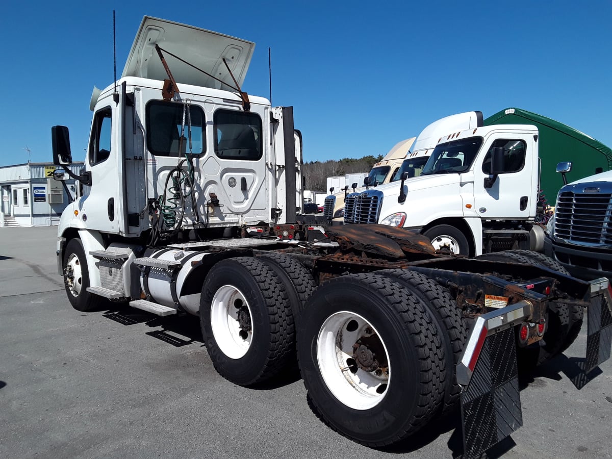 2018 Freightliner/Mercedes CASCADIA 113 679722