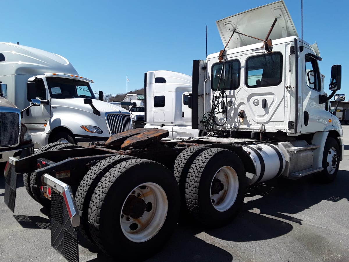 2018 Freightliner/Mercedes CASCADIA 113 679722