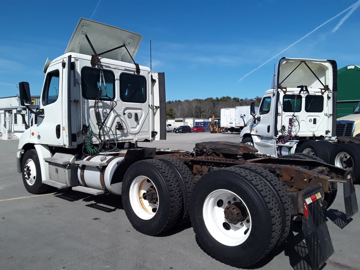 2018 Freightliner/Mercedes CASCADIA 113 679724