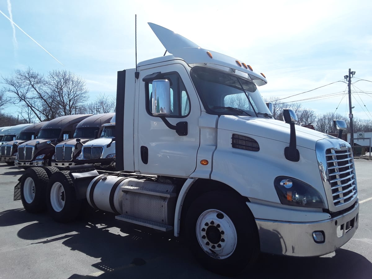 2018 Freightliner/Mercedes CASCADIA 113 679724