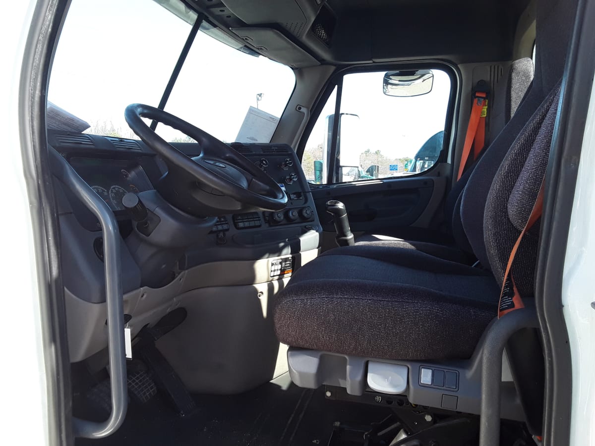 2018 Freightliner/Mercedes CASCADIA 113 679727