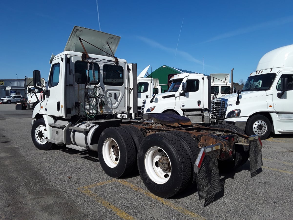 2018 Freightliner/Mercedes CASCADIA 113 679729