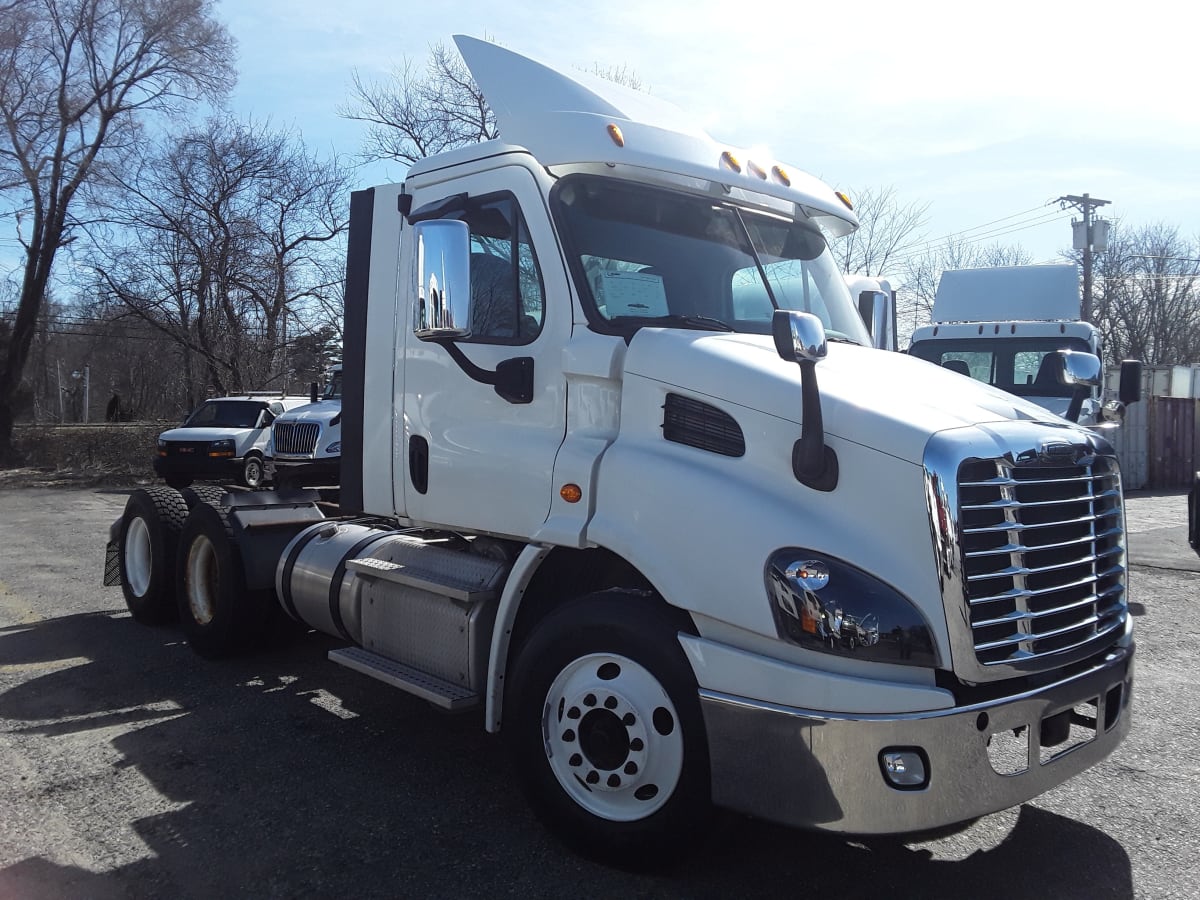 2018 Freightliner/Mercedes CASCADIA 113 679729