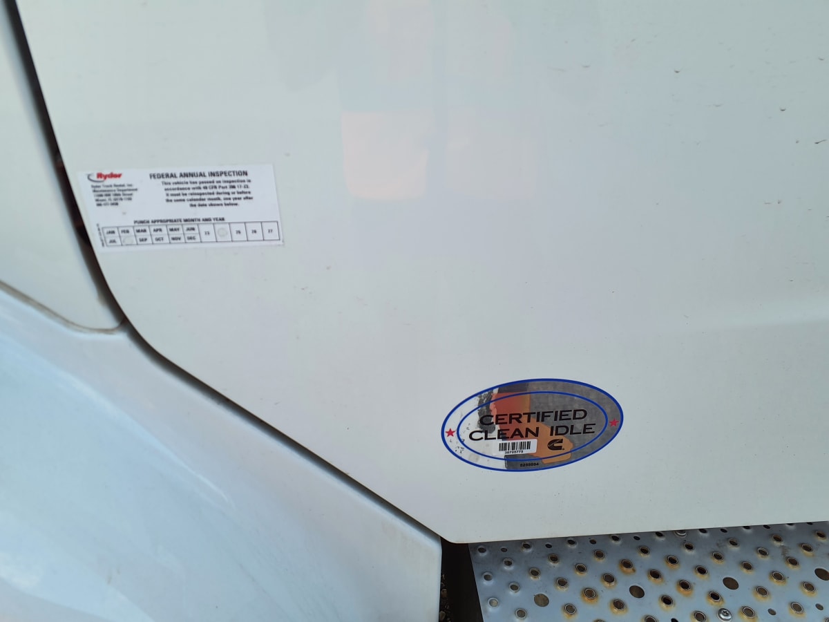 2017 Freightliner/Mercedes M2 106 679739