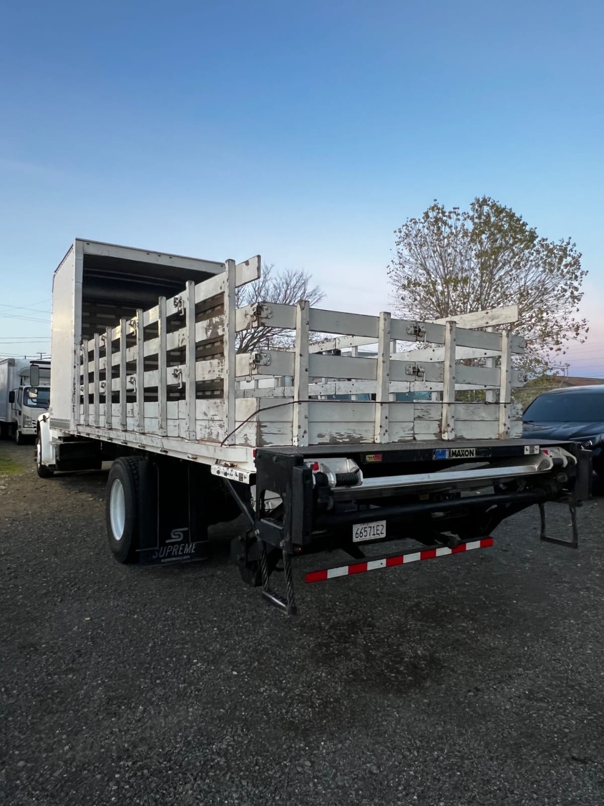2017 Freightliner/Mercedes M2 106 679833