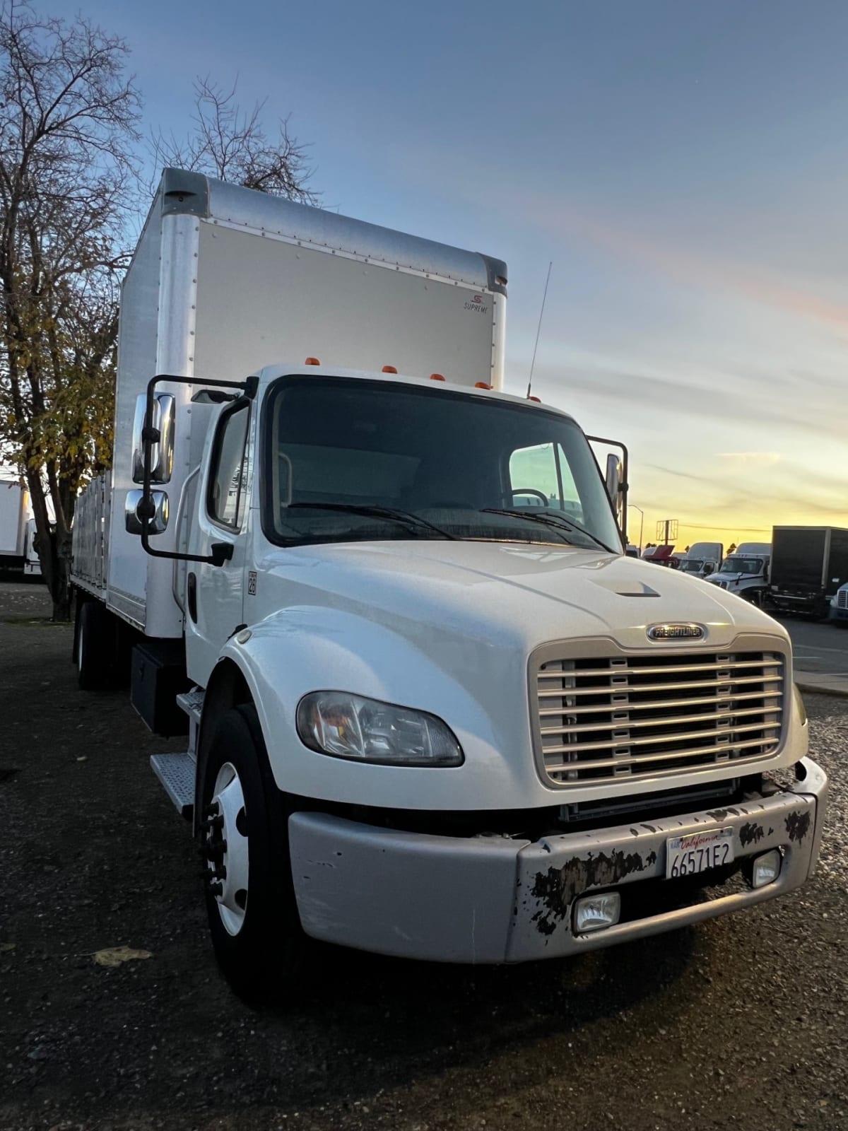 2017 Freightliner/Mercedes M2 106 679833