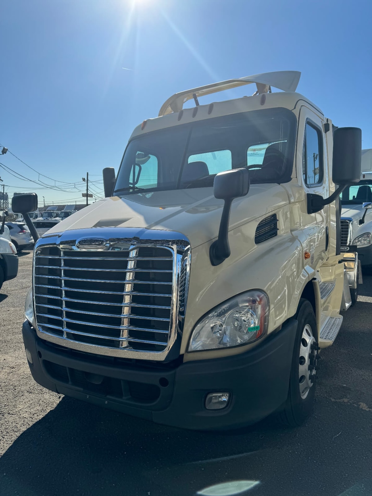 2017 Freightliner/Mercedes CASCADIA 113 679836