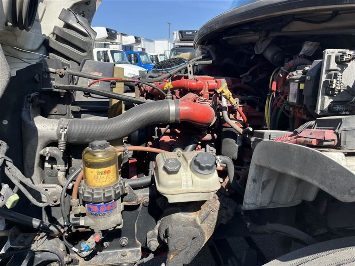 2017 Freightliner/Mercedes M2 106 679841