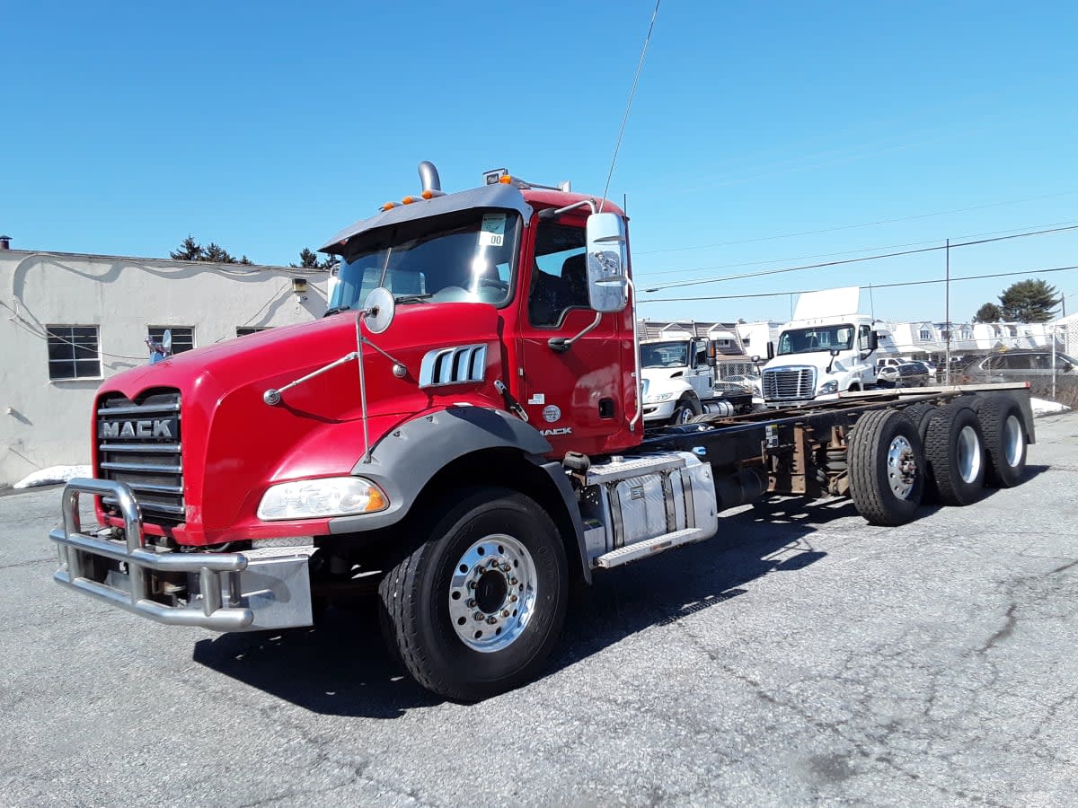2018 Mack Trucks, Inc. GU803 679873