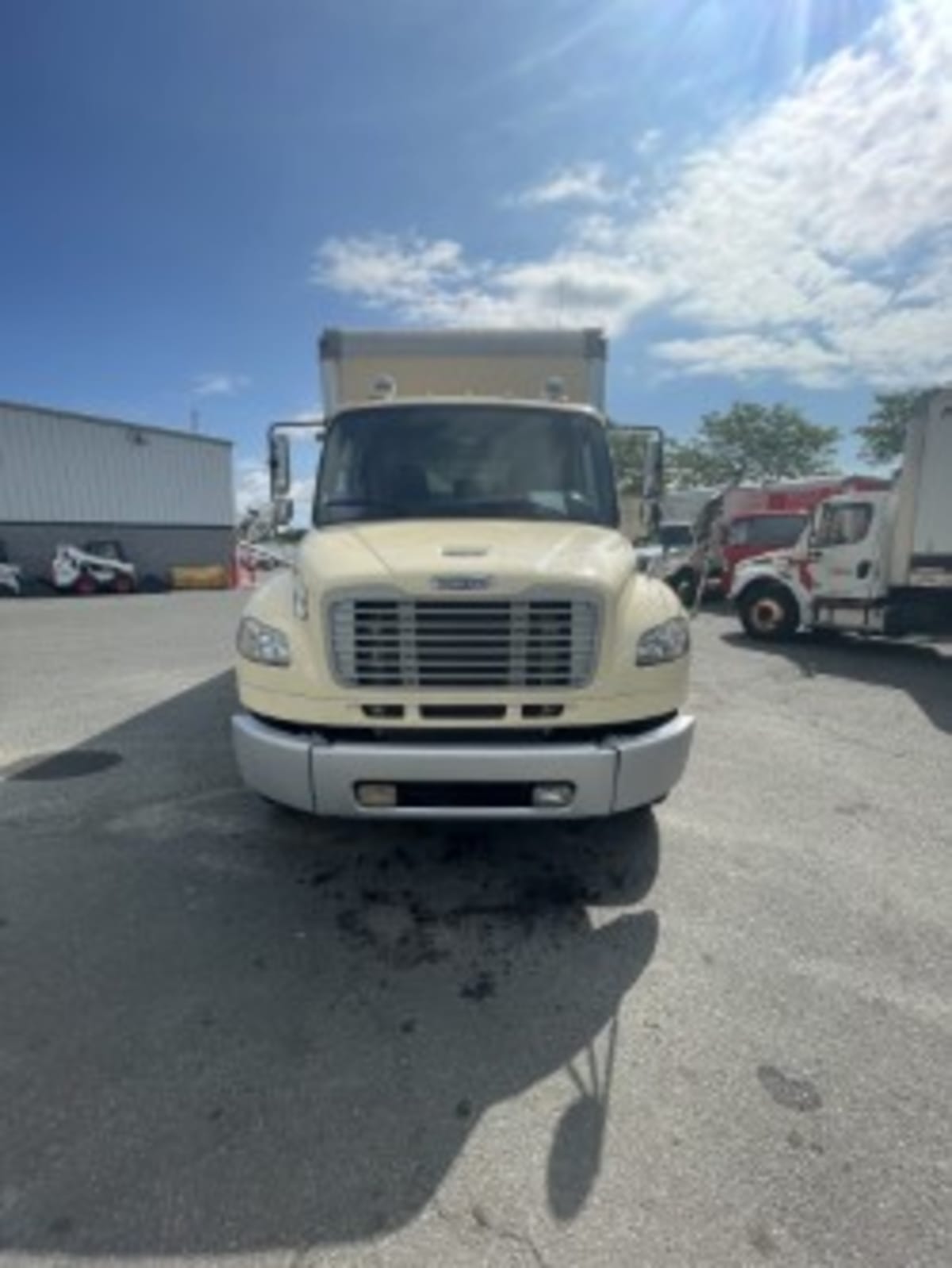2017 Freightliner M2 106 679878