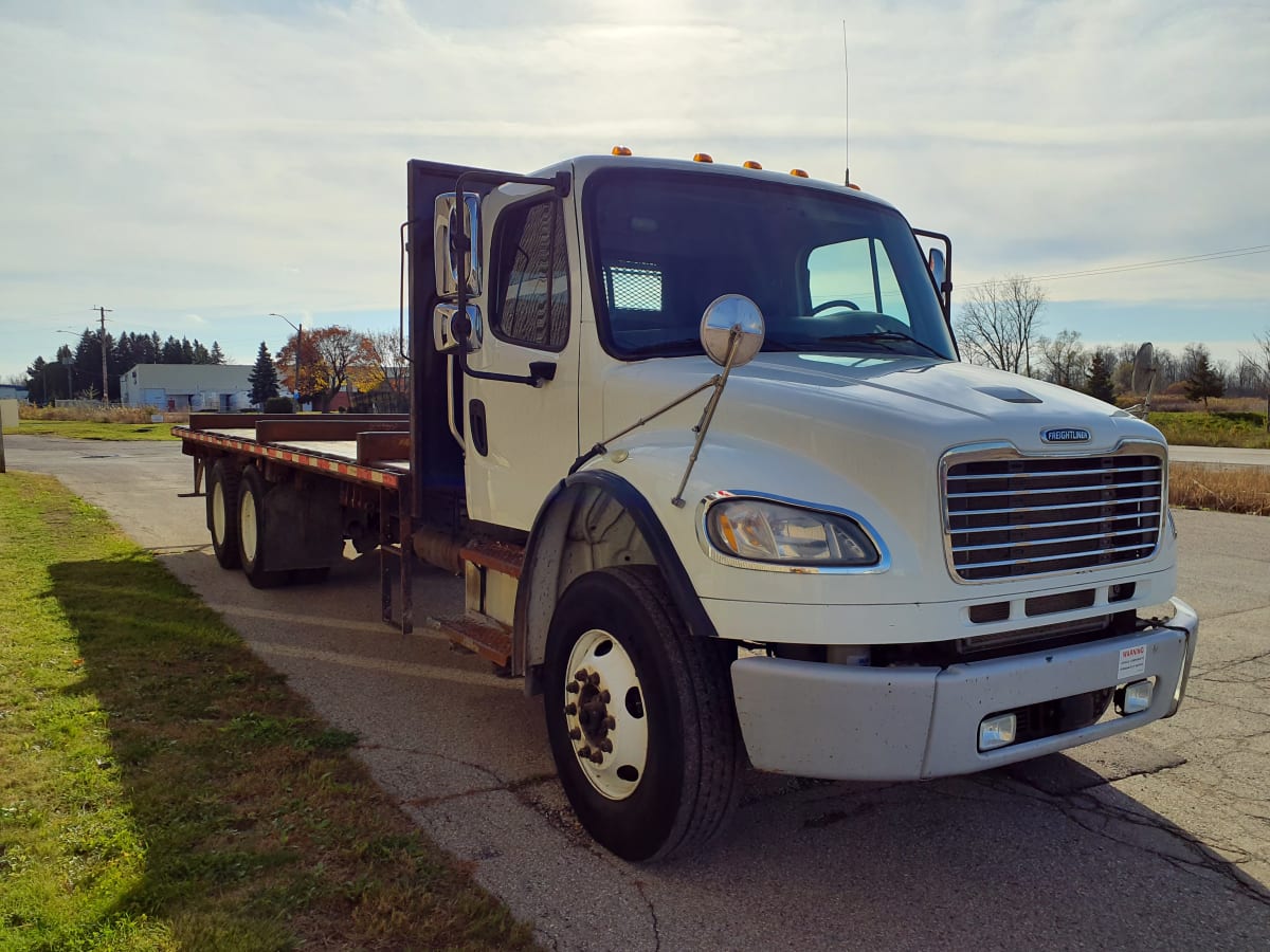 2017 Freightliner/Mercedes M2 106 679917